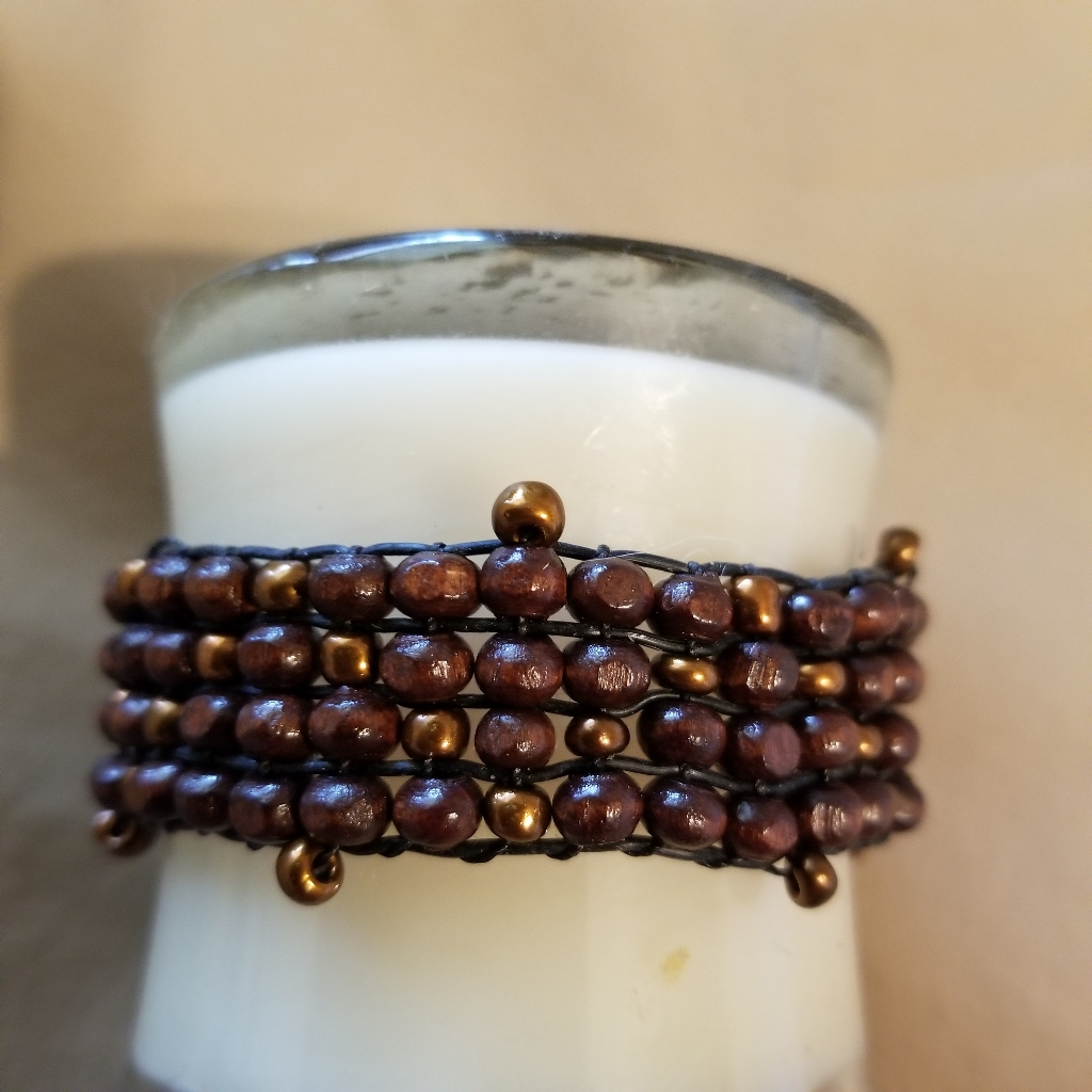 Handmade 7 Stretch Bracelet WoodenCopper Beads 12$